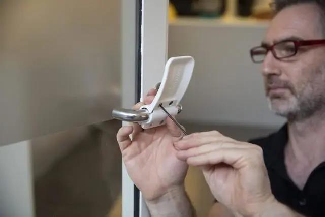 3D打印門把手減少新冠病毒疫情下的接觸