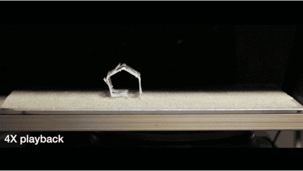 哈佛大學(xué)3D打印自折疊“Rollbot”為完全不受束縛的軟機器人鋪平道路